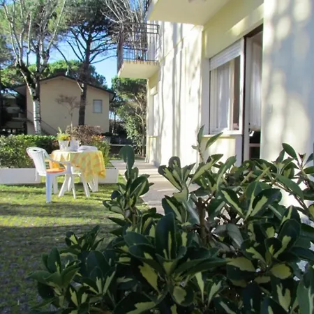 One Bedroom By The Appartamento Bibione