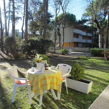 On The Ground Floor Appartement